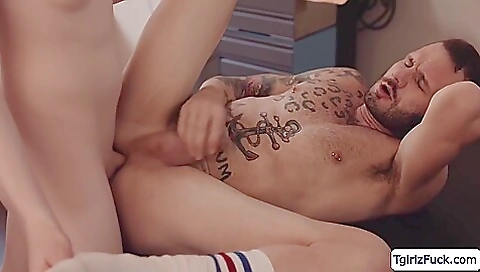 Skinny Ts Masseuse Lianna Lawson Anal