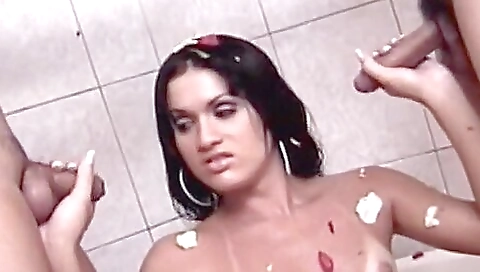 Shemale With Small Tits Is Drilled By Two Cocks And Gets Covered In Spunk