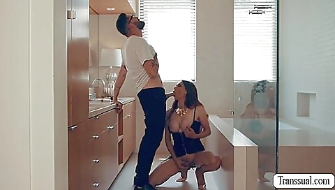 Jerking Ts Stepmom Ass Fucked By Her Stepson In